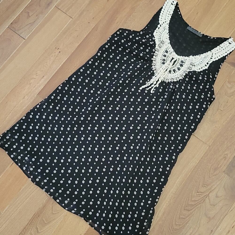 NWOT‎ TOV Holy dot tunic embroidered collar 42 8